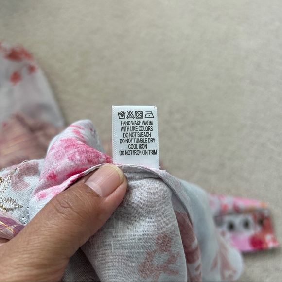 Aratta Silent Journey Jacket Small Hooded Lightweight Floral Embroidered Sequins - Picture 10 of 10